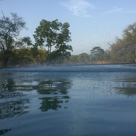Ehalagala Lake Resort Sigiriya Dış mekan fotoğraf