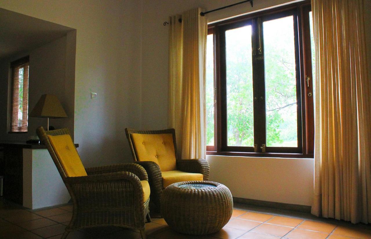 Ehalagala Lake Resort Sigiriya Dış mekan fotoğraf