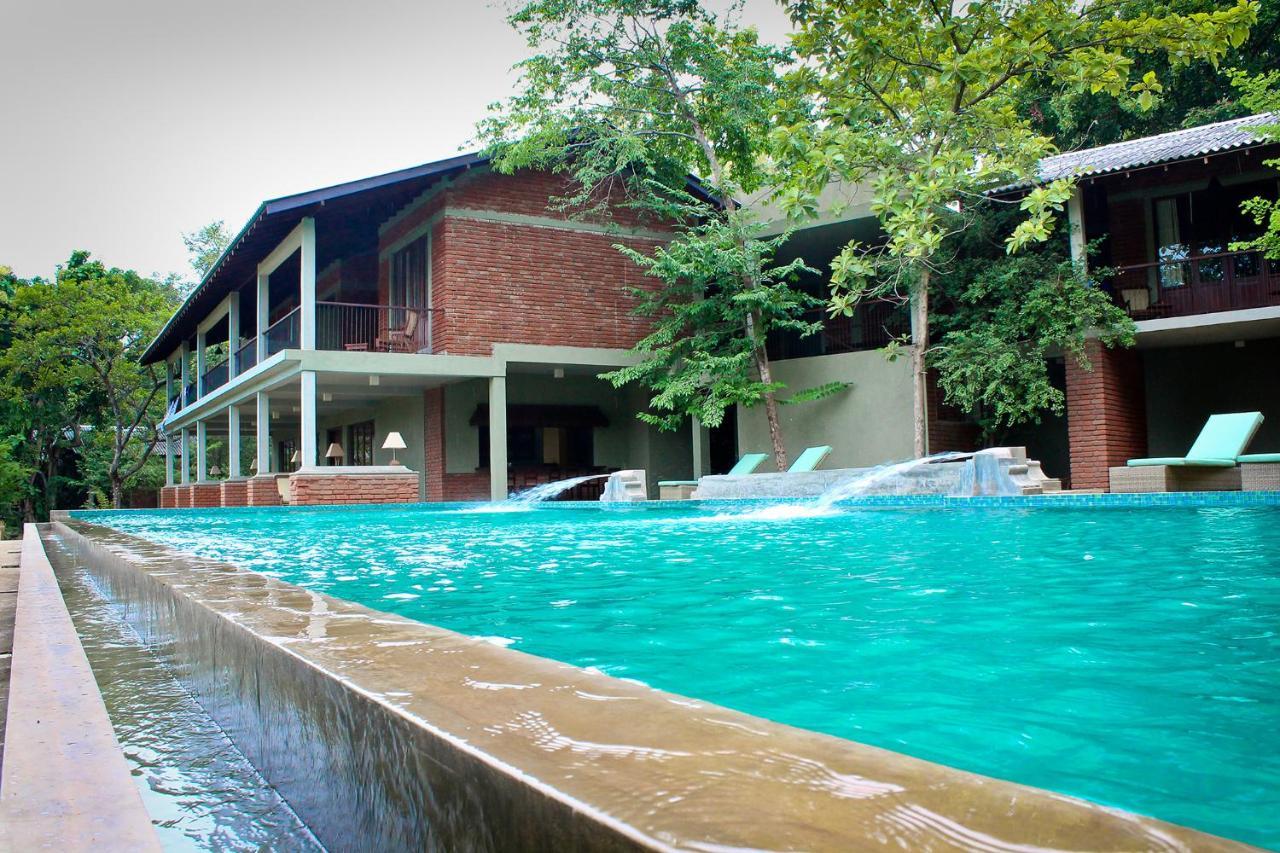 Ehalagala Lake Resort Sigiriya Dış mekan fotoğraf