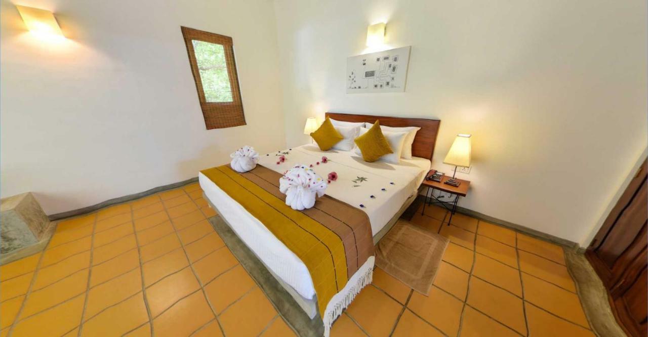 Ehalagala Lake Resort Sigiriya Dış mekan fotoğraf
